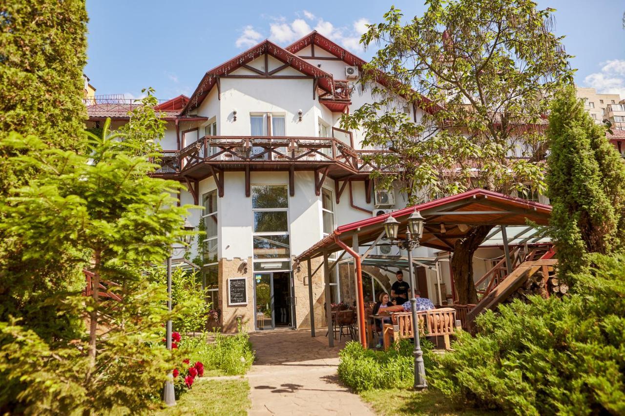 Zdybanka Hotel Sumy Luaran gambar