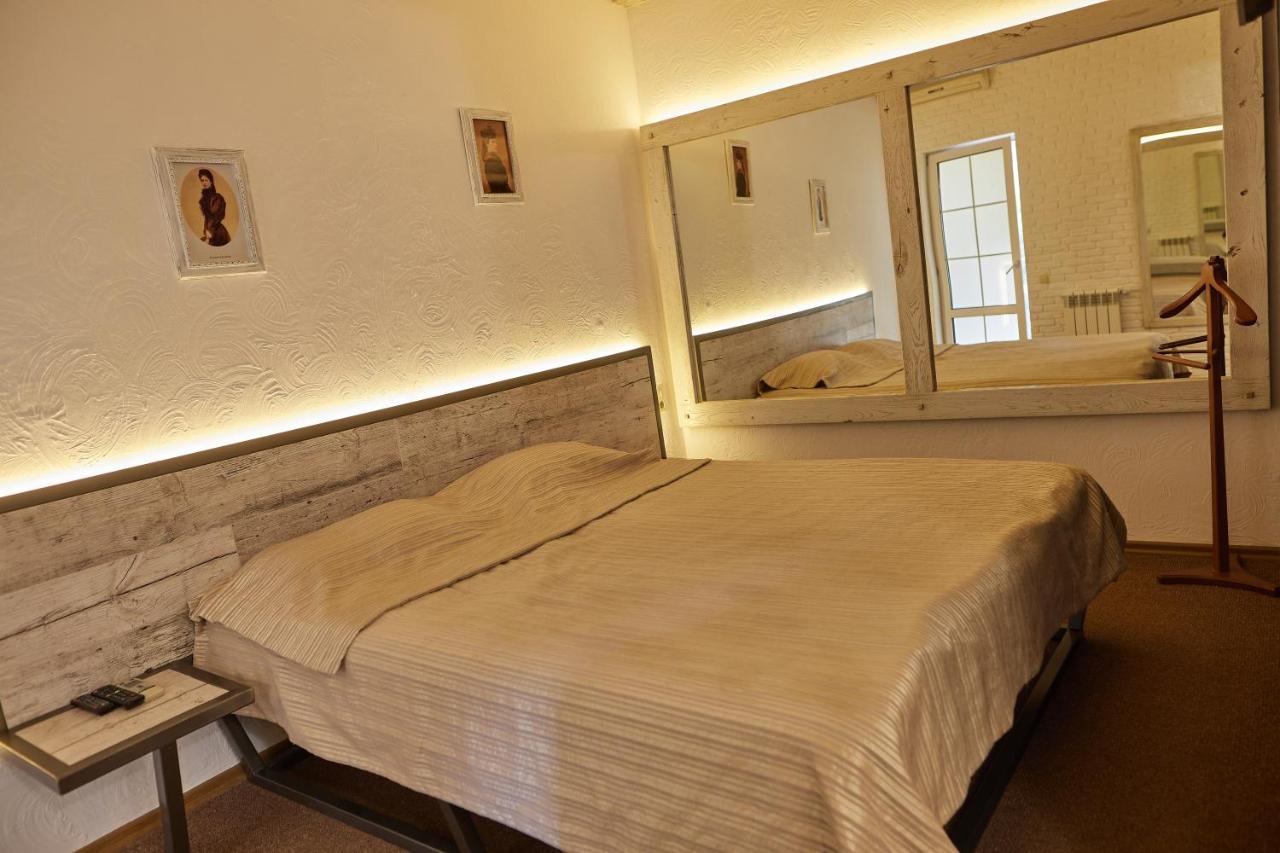Zdybanka Hotel Sumy Luaran gambar
