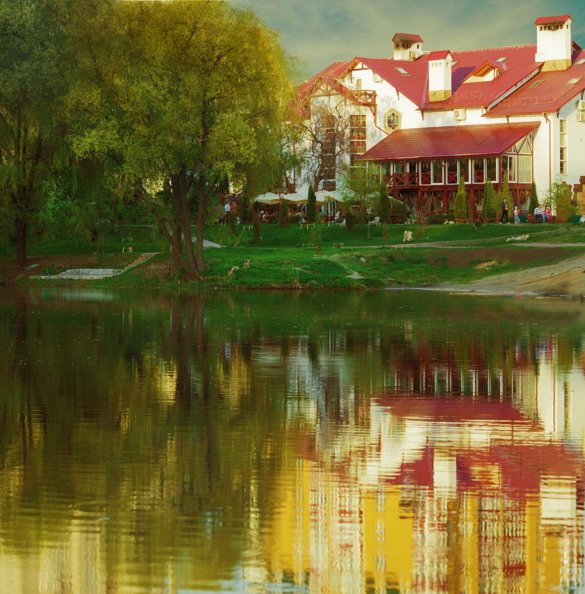 Zdybanka Hotel Sumy Luaran gambar