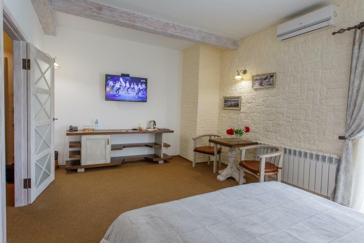 Zdybanka Hotel Sumy Luaran gambar