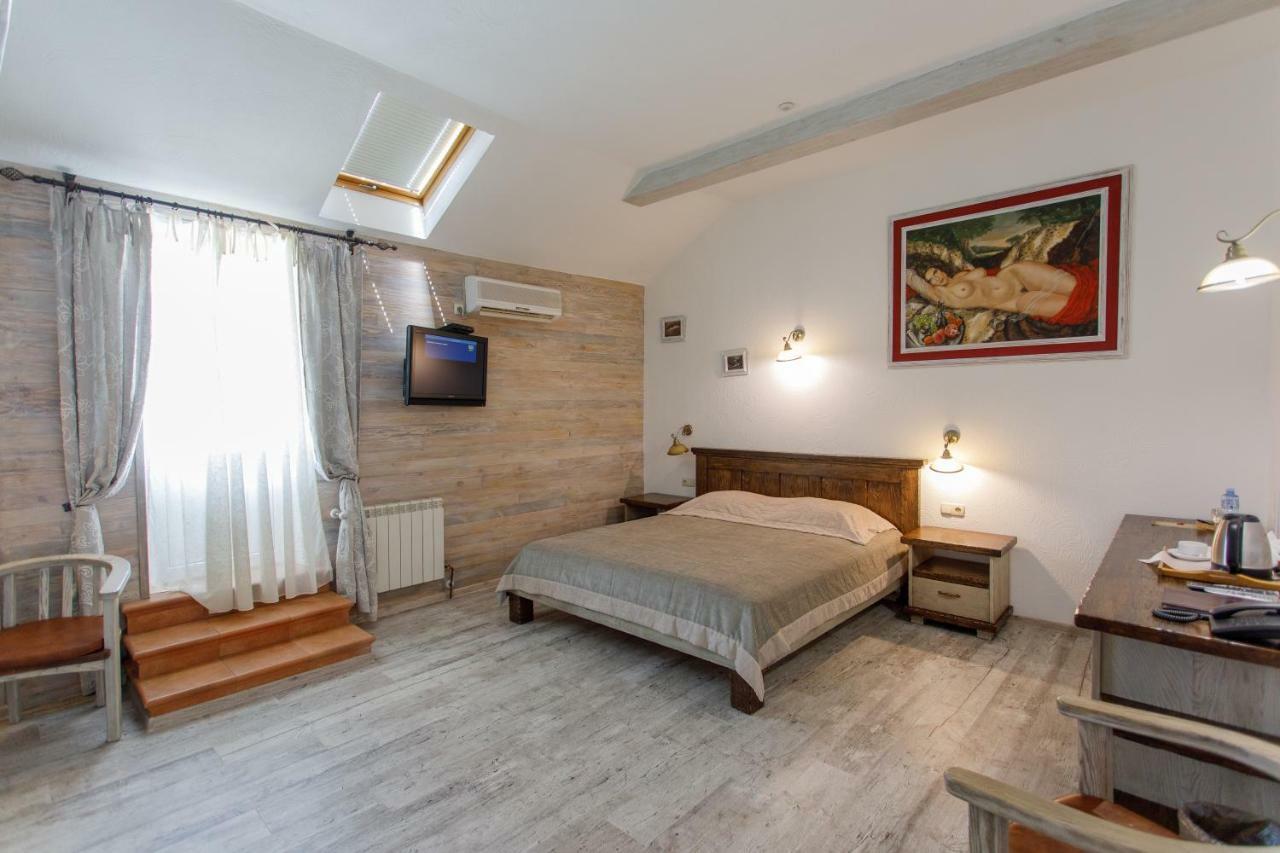 Zdybanka Hotel Sumy Luaran gambar