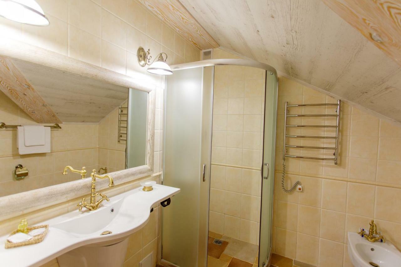 Zdybanka Hotel Sumy Luaran gambar