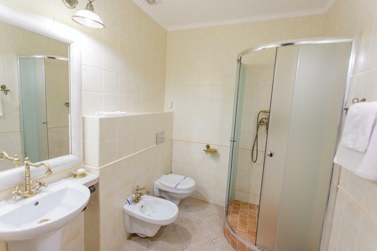 Zdybanka Hotel Sumy Luaran gambar